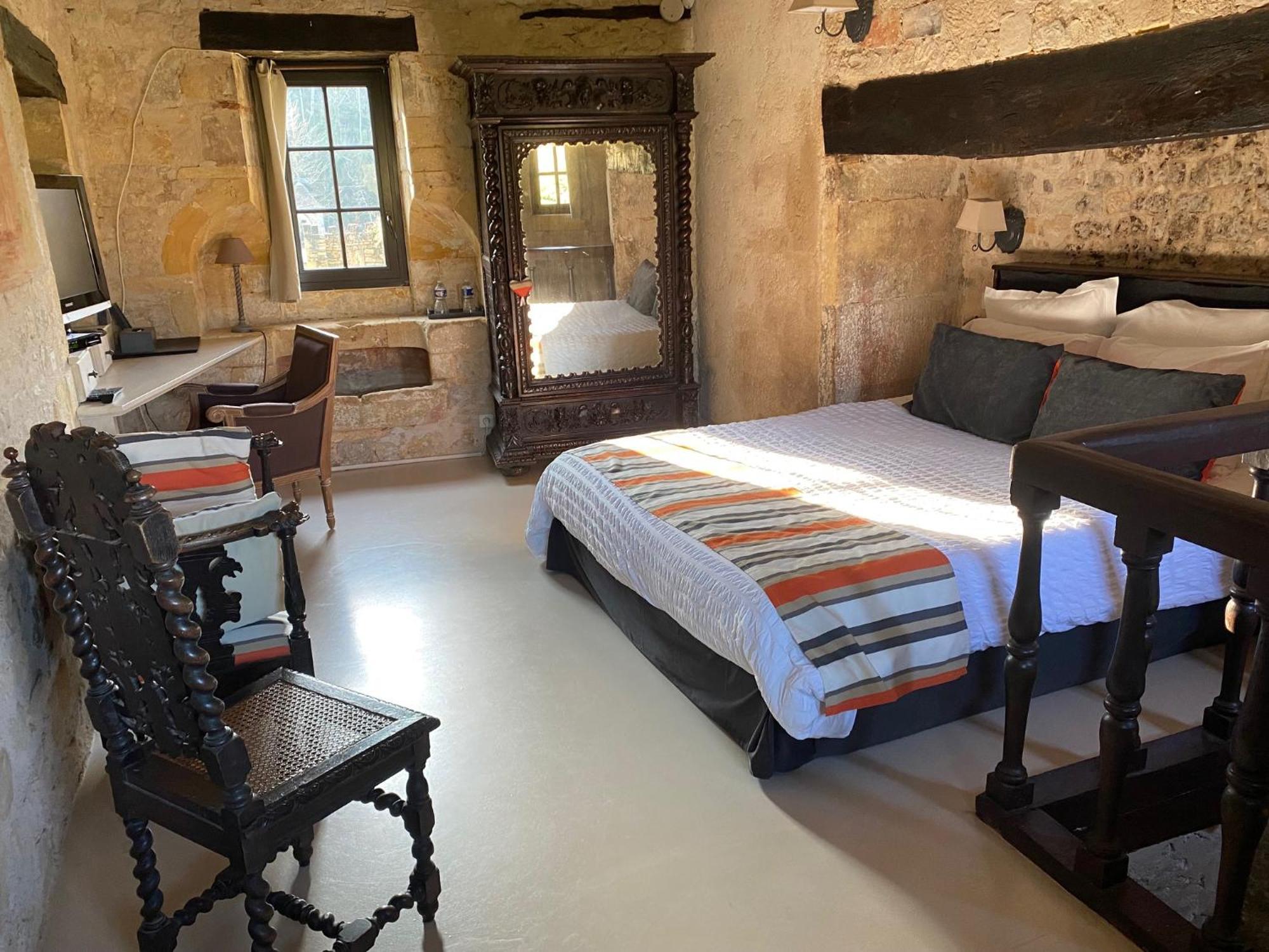 Bed and Breakfast Manoir La Barriere - Lot Le Vigan  Экстерьер фото